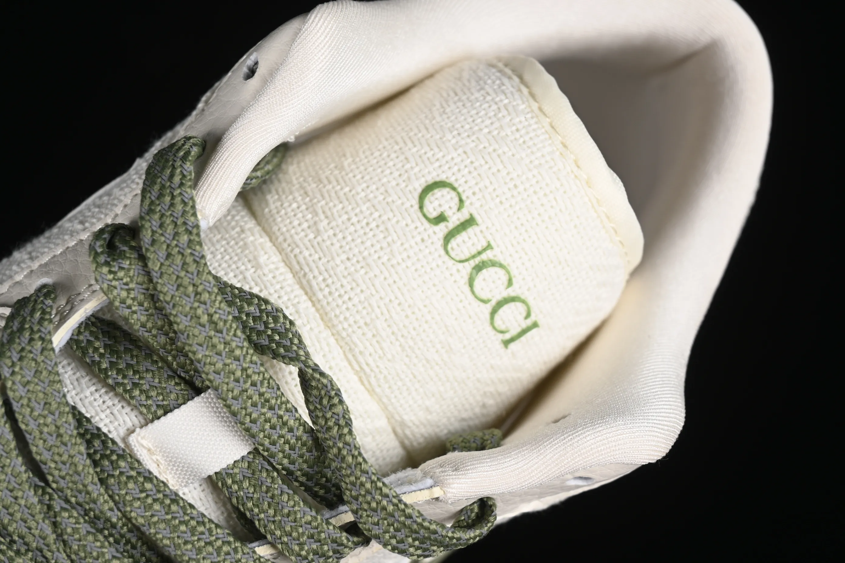 All categories Air Jordan Jordan series basketball shoes Air Jordan 1 Low High-end customized low-top sneakers Air Jordan 1 Low AJ1 Joe 1 Gucci joint-beige knitted High-end customized low-top retro basketball shoes DM5688-103